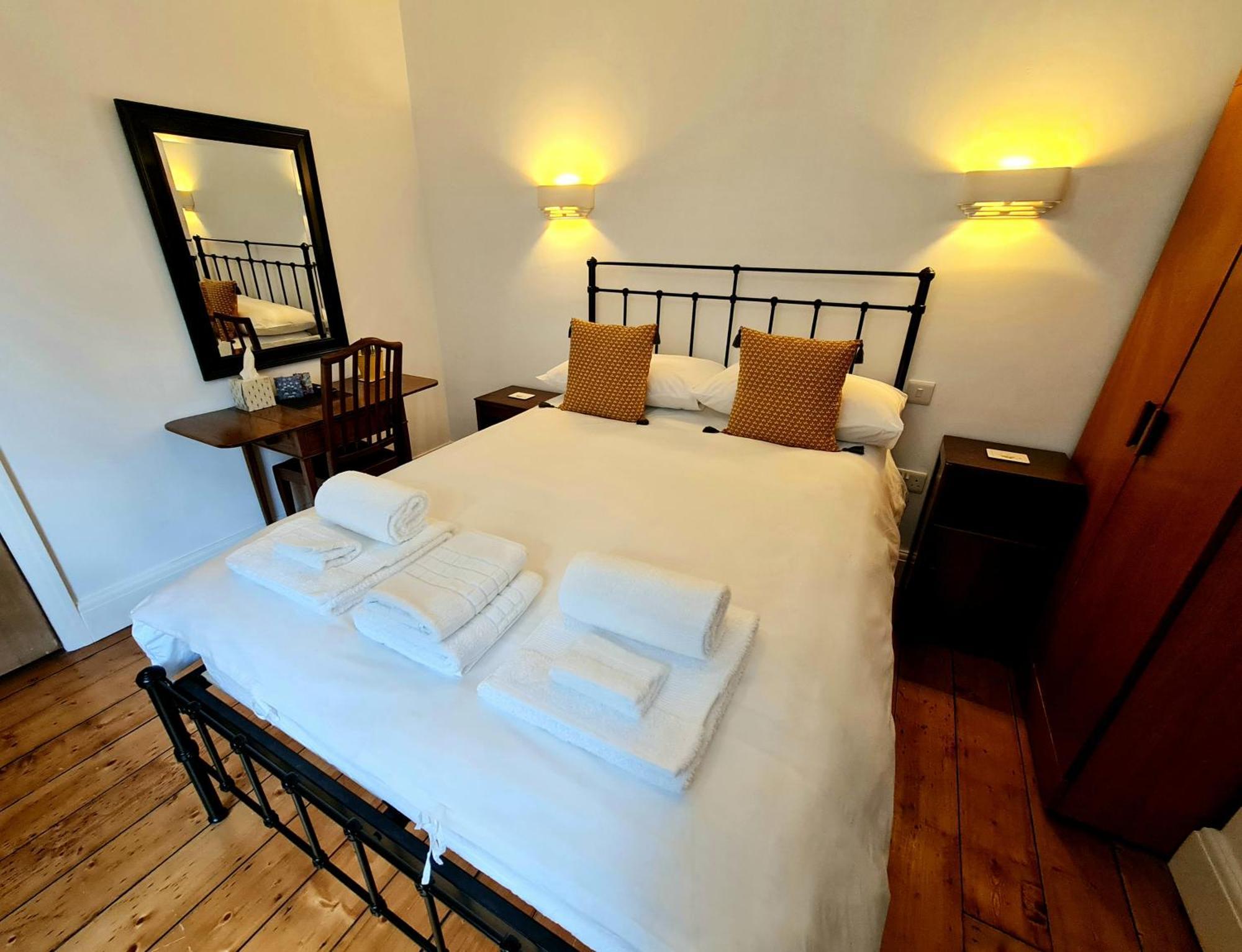 Newberry Wood Guesthouse イフラクーム エクステリア 写真